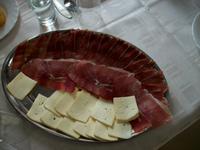 Schinkenprobe in Njegusi