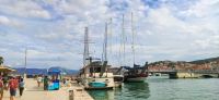 5-11 Trogir, Riva