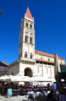 219 Trogit, Kathedrale des Hl. Laurentius