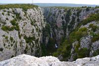 450 Cetinaschlucht mit Wasserfall Gubavica