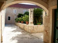 Starigrad (Hvar)
