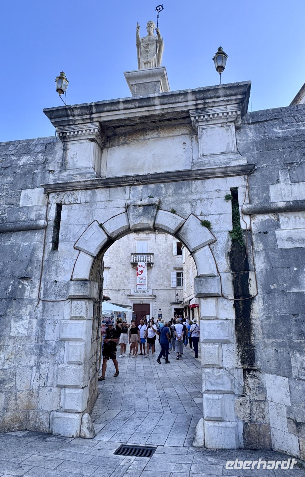 Tag 4 - Nordtor in die Stadt Trogir