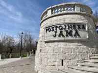 Tag 2 - Eingang zur Adelsberger Grotte