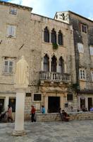 121 Trogir,Cipiko Palast
