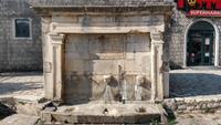 111 Halbinsel Peljesac, Veliki Ston, Alter Brunnen