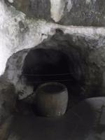 Wasserreservoir in der Höhlenburg