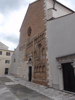 Kathedrale von Senj, Fassade