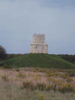 Schwurhügel mit Nikolauskirche bei Nin 
