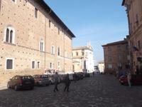 Urbino, Herzogspalast und Universität