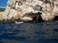 Zur Blauen Grotte von Bisevo 