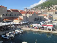 Auf der Stadtmauer von Dubrovnik