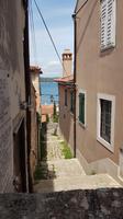 Gasse zum Meer in Rovinj