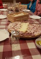 Gedeckter Tisch bei kroatischer Familie