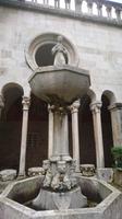 Brunnen im Klosterinnenhof, Dubrovnik