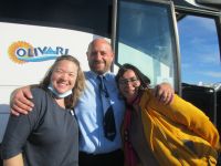 Reisebegleiterin Sylvia, Bus-Chauffeur Perica und örtliche Reiseleiterin Nikol