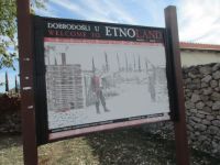 Zu Besuch im Etno-Land