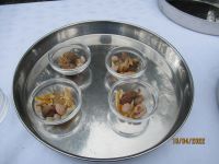 frische Feigen, Mandeln, getrocknete Orangen