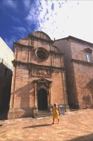 Eingang zum Franziskanerkloster in Dubrovnik