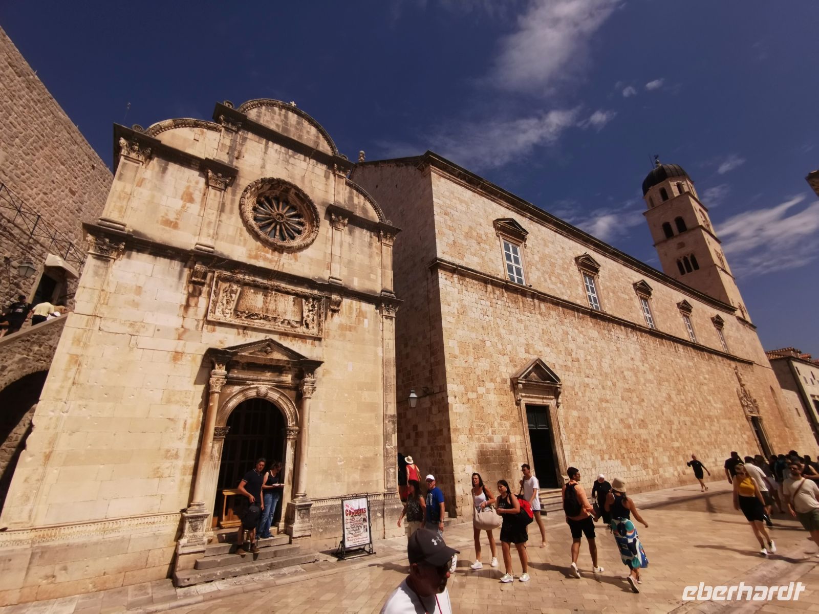 Eingang zum Franziskanerkloster in Dubrovnik