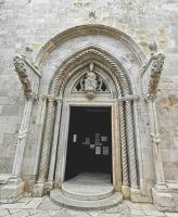 Portal der St. Markus Kirche in der historischen Altstadt von Korcula