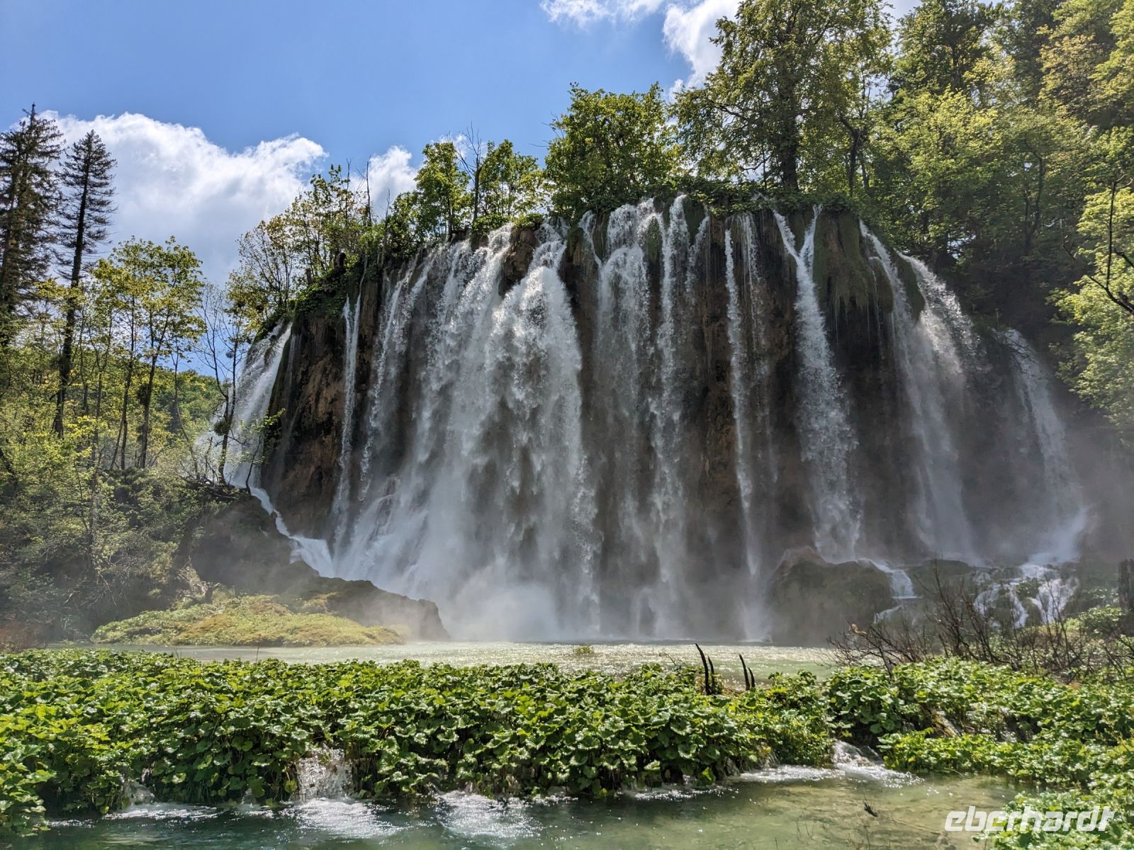 der zweitgrößte Wasserfall im Park wir 
