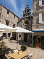 der Kleine Ratsplatz in der Altstadt von Korcula