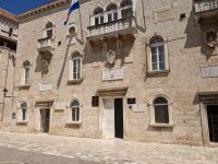 Cipiko-Palast aus dem 15. Jh., altes Rathaus von Trogir