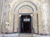 Das berühmte Portal des Meisters Radovan, Laurentiuskathedrale Trogir