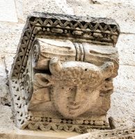 Kapitell im Diokletianspalast