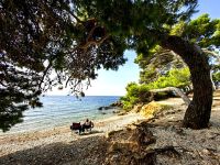 Wildromantisch sind die Strände der Insel Rab