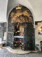 Altar im Steintor in Zagreb