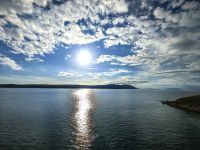 Herrlicher Himmel während der Überfahrt nach Rab