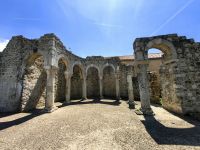 Ruine der Kiriche des Heiligen John, Rab