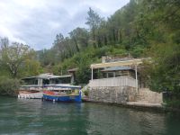 Mittagspause im Kastil Slanica Restaurant an der Cetina/Kroatien