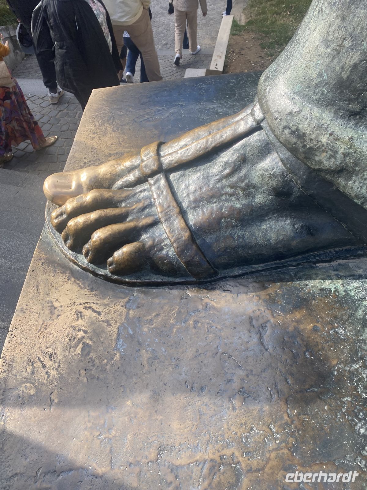 Zeh Statue Gregor von Nin