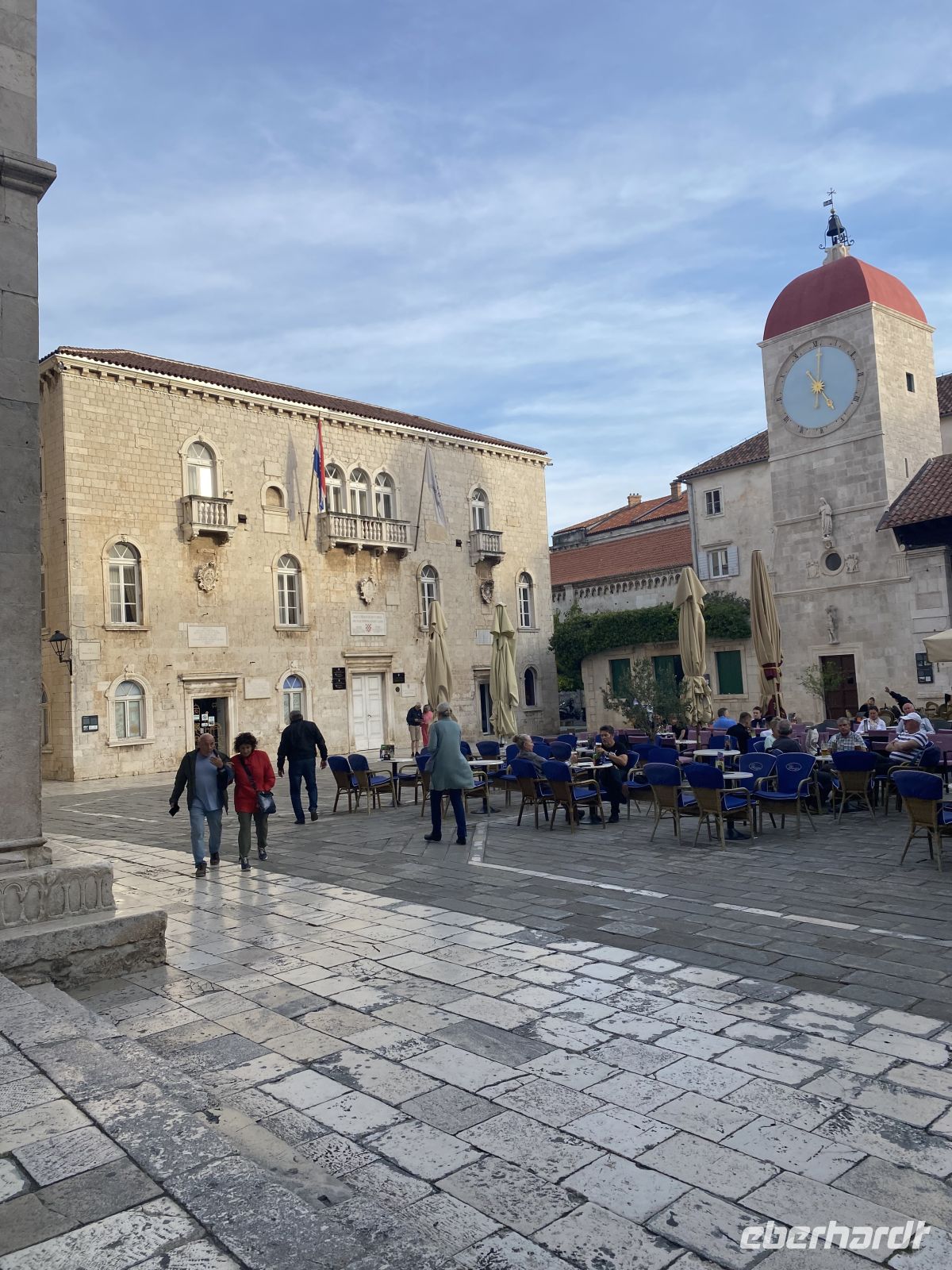 Rathaus und Stadtloggia