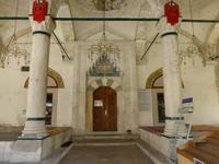 Mostar - Eingang zu einer Moschee