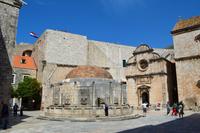 140 Dubrovnik_Onofrio Brunnen und Erlöserkapelle