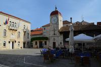 172 Trogir_Rektorenpalast, Uhrturm und Stadtloggia