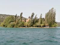 Bootsausflug im NTP Krka Wasserfälle-Insel Visovac