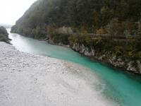 Türkisfarbene Soca bei Bovec
