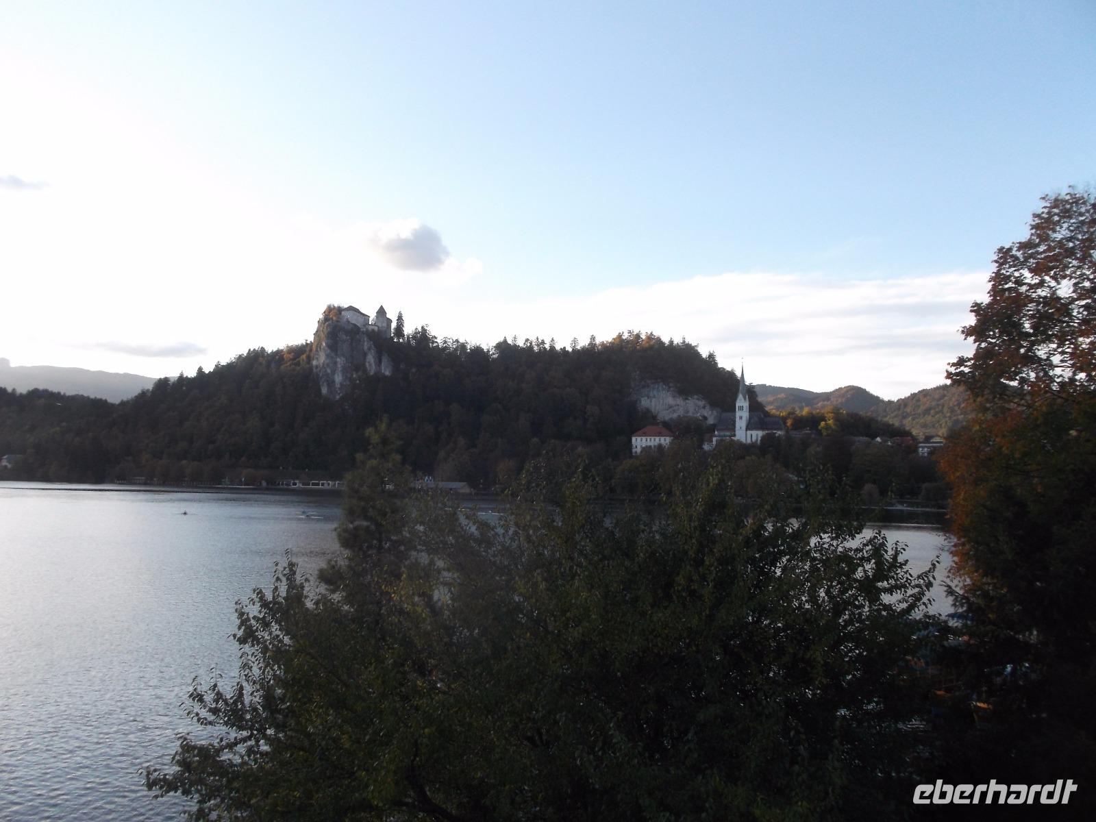 Bleder See mit Burg
