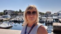 Singlereise Kroatien - Reisebegleiterin Franzi in Krk-Stadt