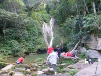 Erfrischung beim Wasserfall