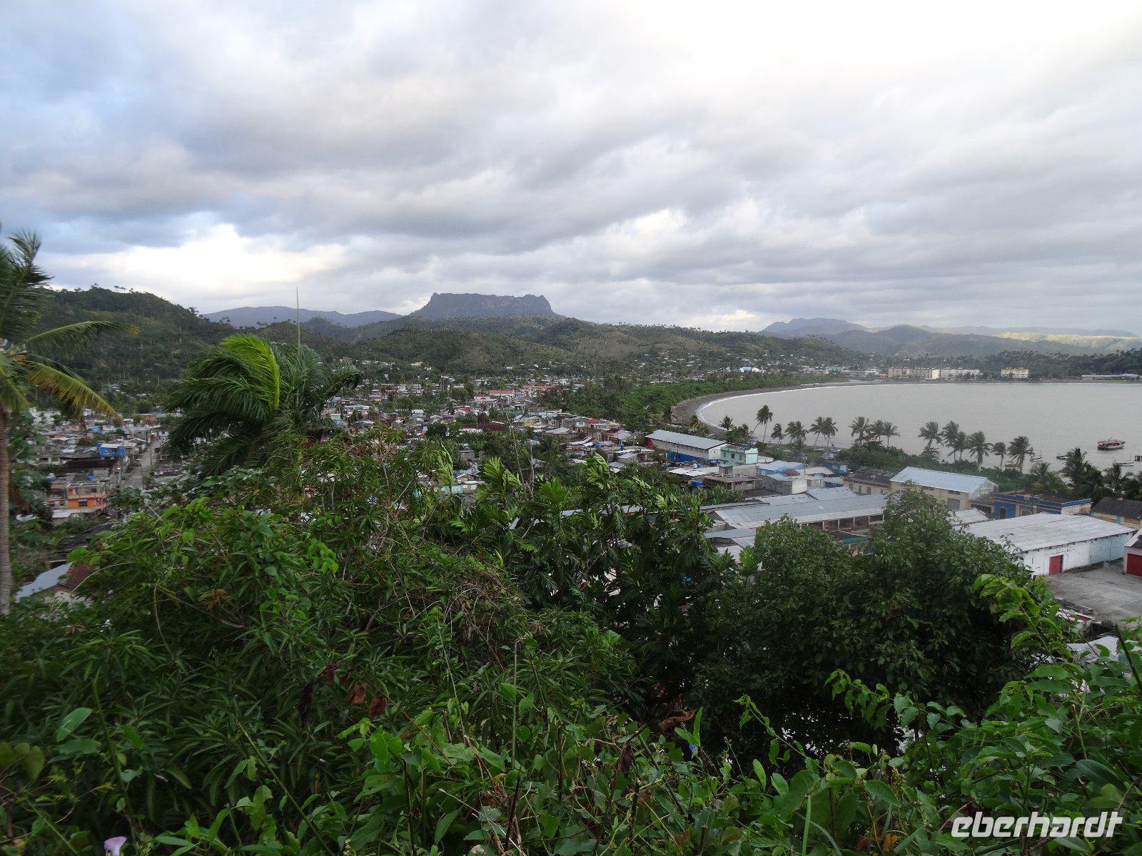 Blick zum Hausberg Baracoas, dem Yunque