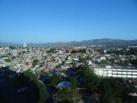 Santiago de Cuba zu Füßen der Sierra Maestra