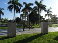 Wachablösung auf dem Friedhof