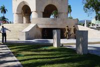 Wachwechsel am Grab von José Martí