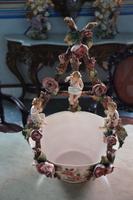 Wertvolles europäisches Porzellan ist auch bei frankohaitianischen Kaffeepflanzern auf Kuba im 19. Jhdt. der letzte Schrei