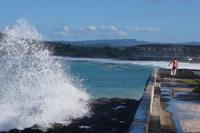 Blick zum Béisball-Stadion von Baracoa (Baseball ist auf Spanisch Béisball und in Venezuela oder Kuba sehr beliebt)